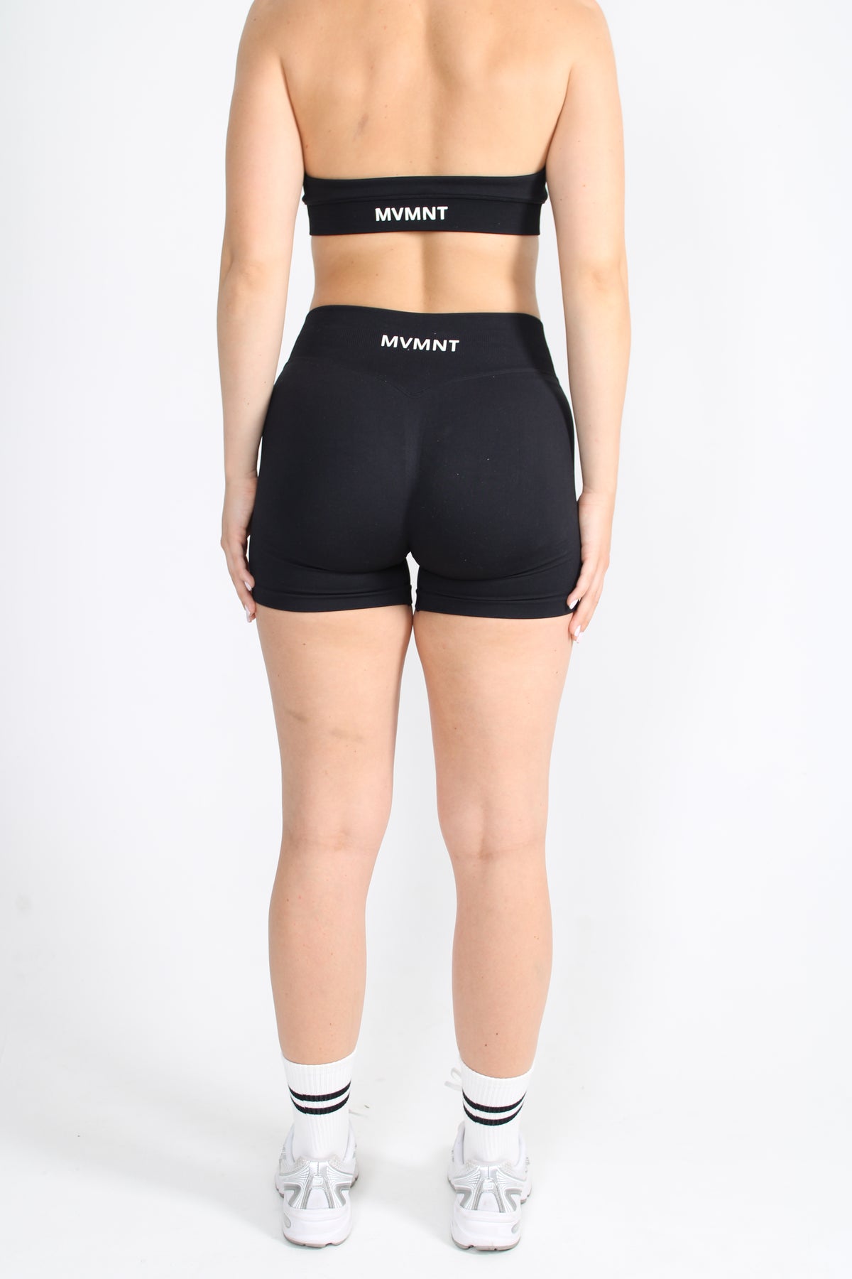 CORE SHORTS BLACK