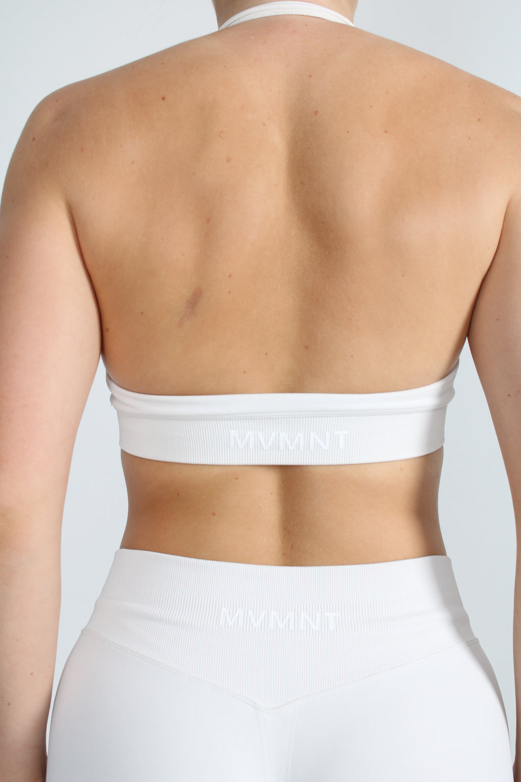 HALTERNECK SPORT BRA PEARL